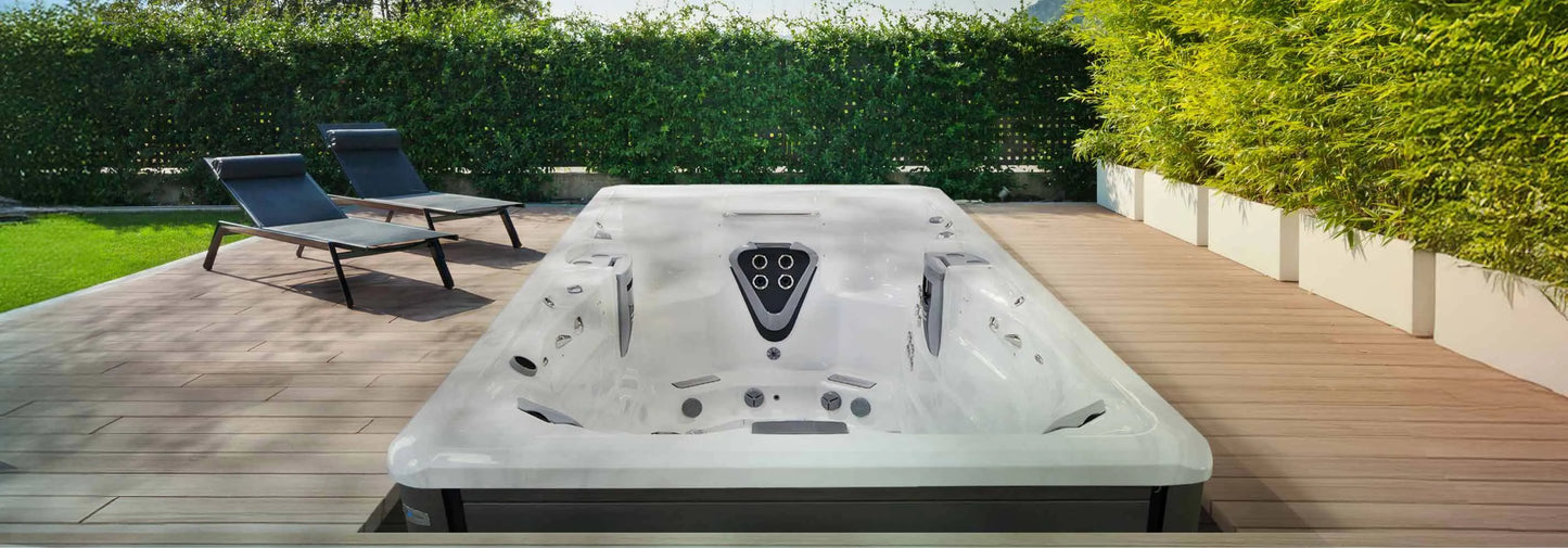Trainer 15 D swim spa - lifestyle