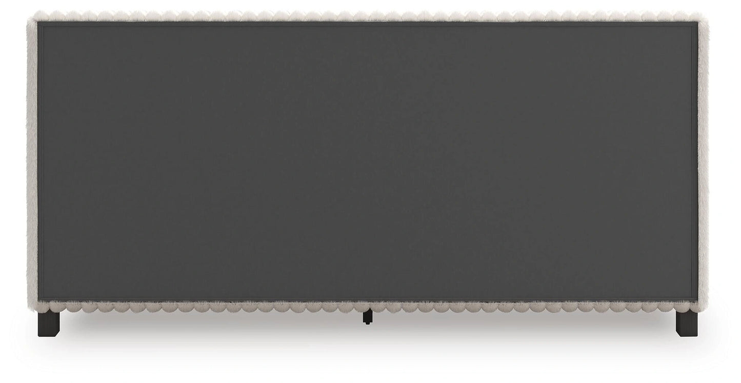 Zuraleus Bed