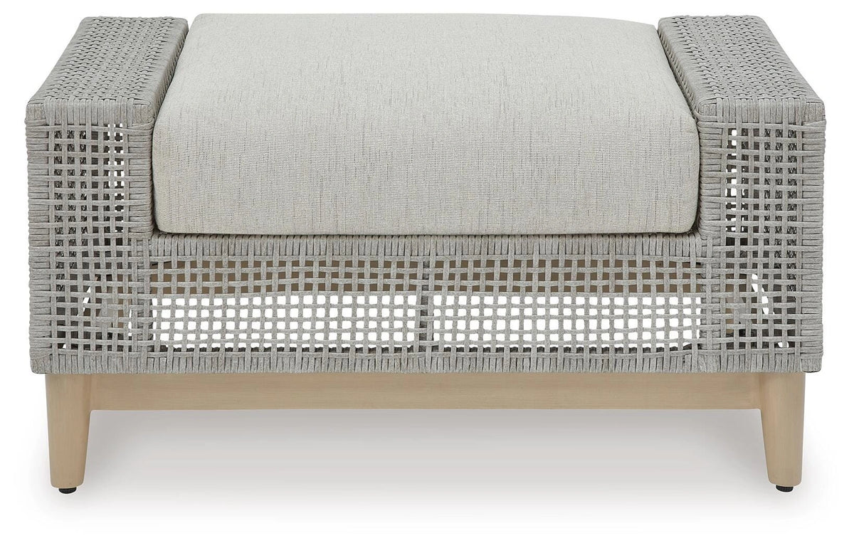 Seton Creek Outdoor Seating Set