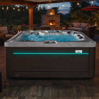 Harmonic Hot Tubs 77L International Edition