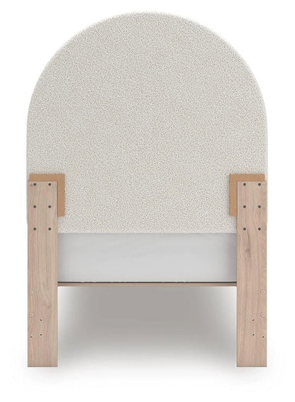 Arloster Upholstered Bed