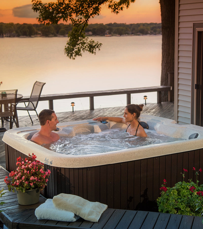 Bar Harbor LE hot tub - gallery 2
