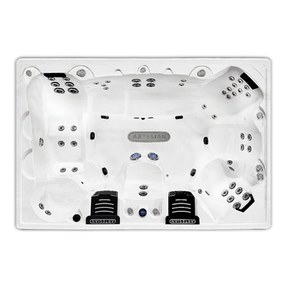 Bimini Luxury hot tub - top view