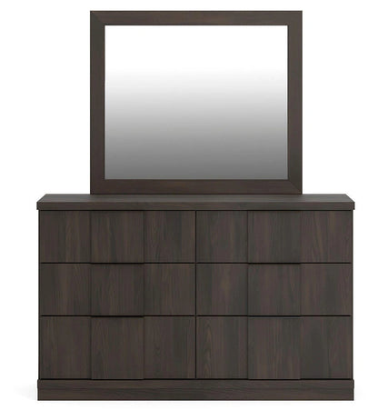 Shaehartin Dresser