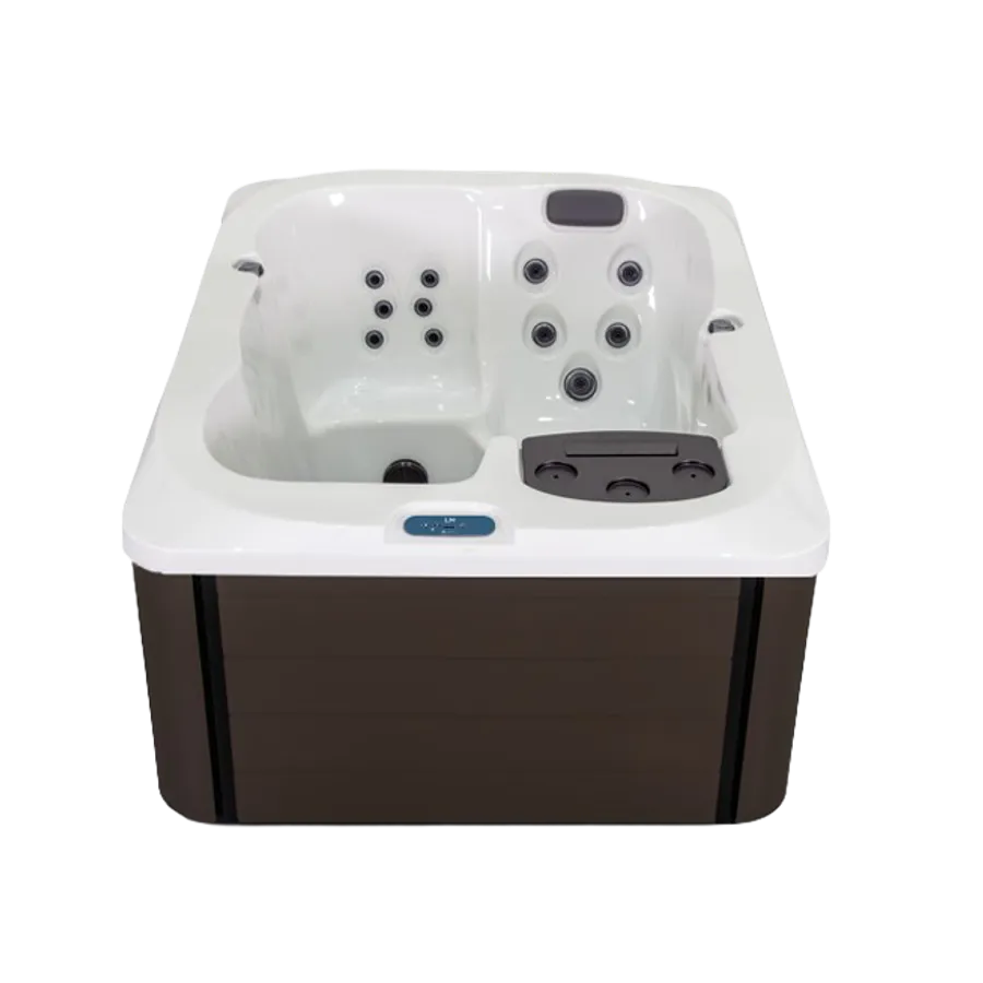 L5 hot tub - front view