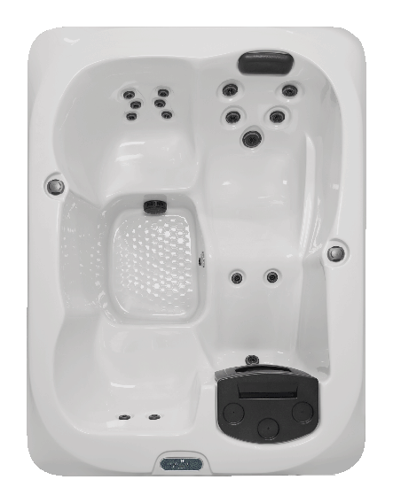 L5 hot tub - main view