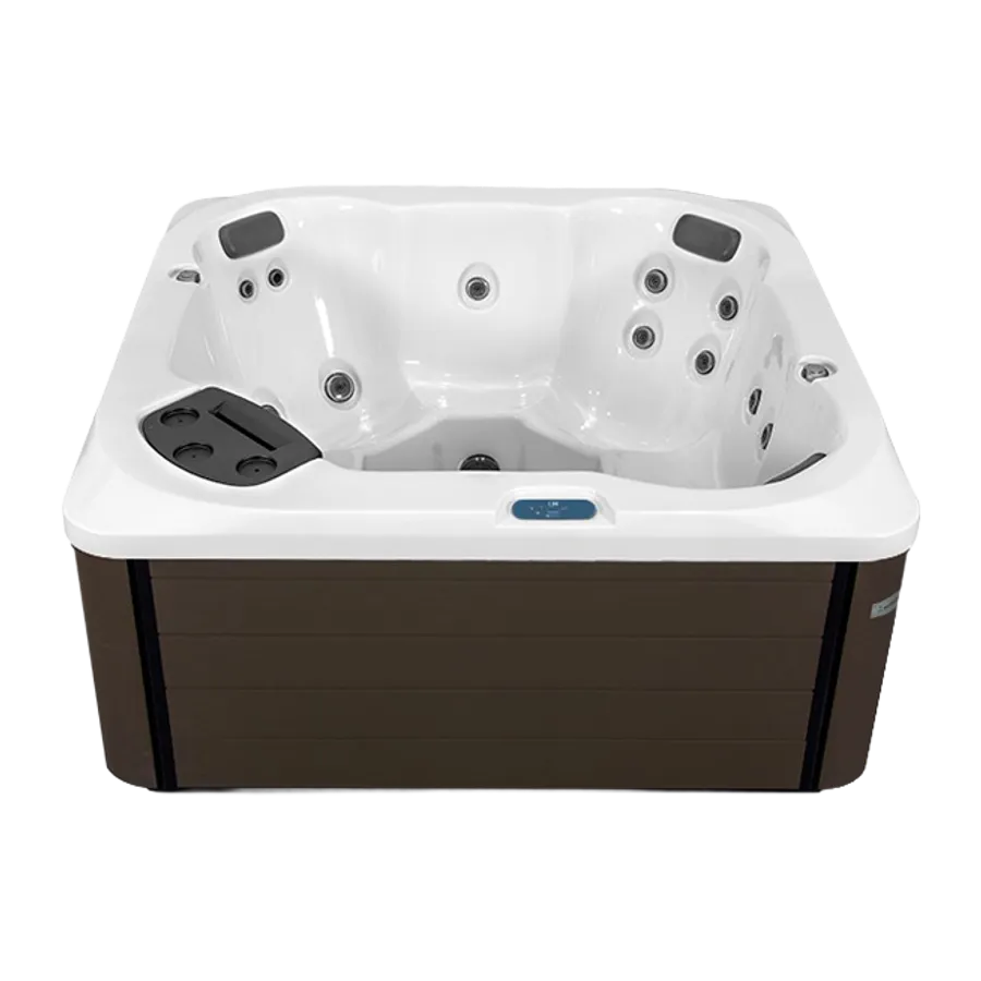 L6 hot tub - front view
