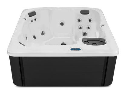 L6 hot tub - White shell with Midnight cabinet