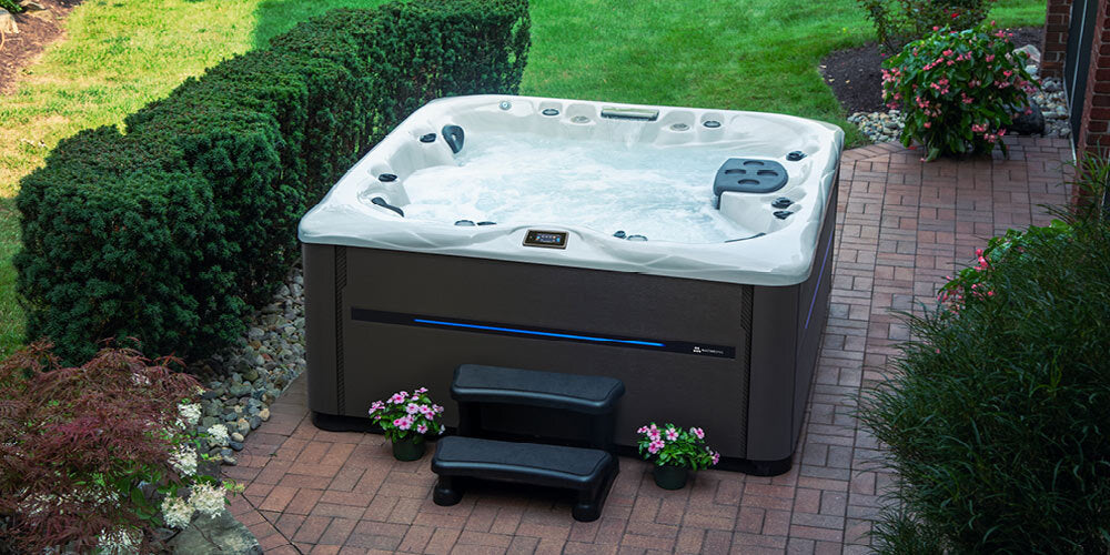 LSX 850 hot tub - gallery 1