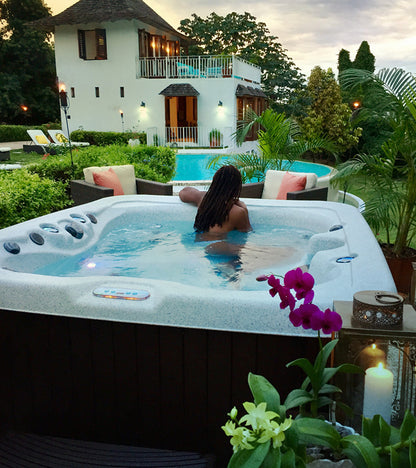 Ocho Rios CS hot tub - gallery 1