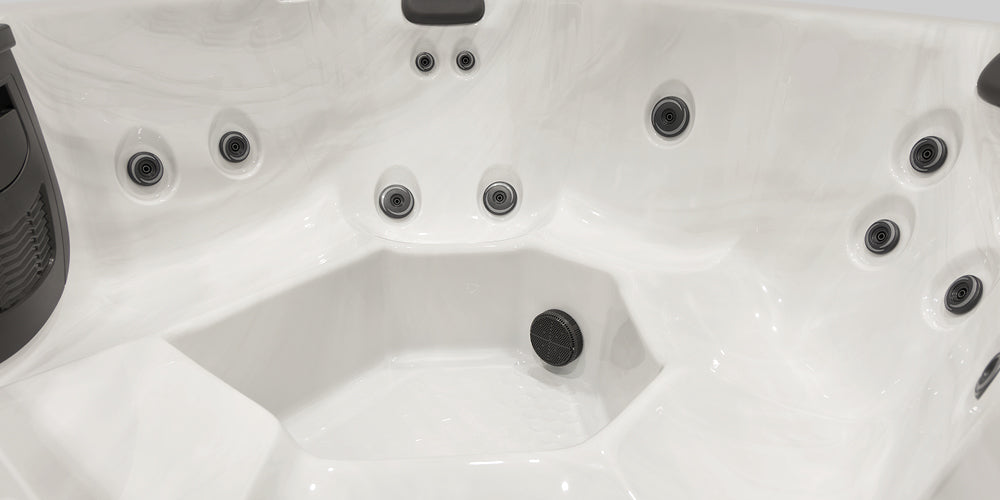 S7 hot tub - gallery 2