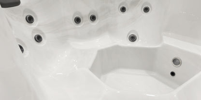 S7 hot tub - gallery 3