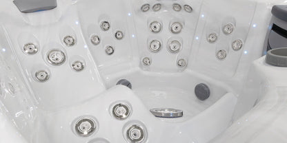 TS 6.2 hot tub - gallery 2