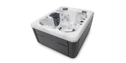TS 67.25 hot tub - gallery 1