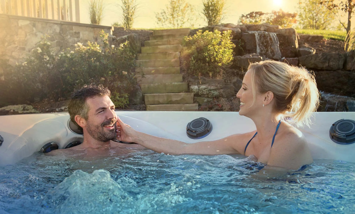 TS 67.25 hot tub - lifestyle
