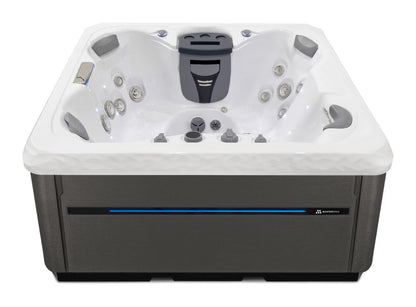 TS 67.25 hot tub - White shell with DuraMaster Graphite cabinet