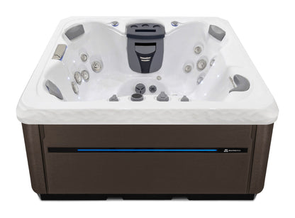 TS 67.25 hot tub - White shell with Duramaster Walnut cabinet