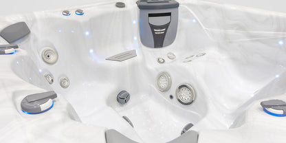TS 7.2 hot tub - gallery 7