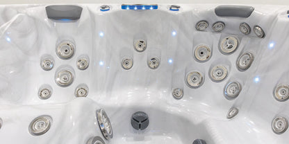 TS 7.2 hot tub - gallery 8