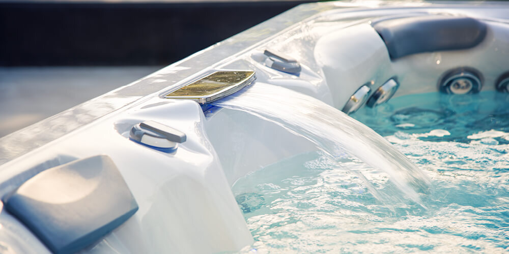 TS 8.2 hot tub - gallery 6