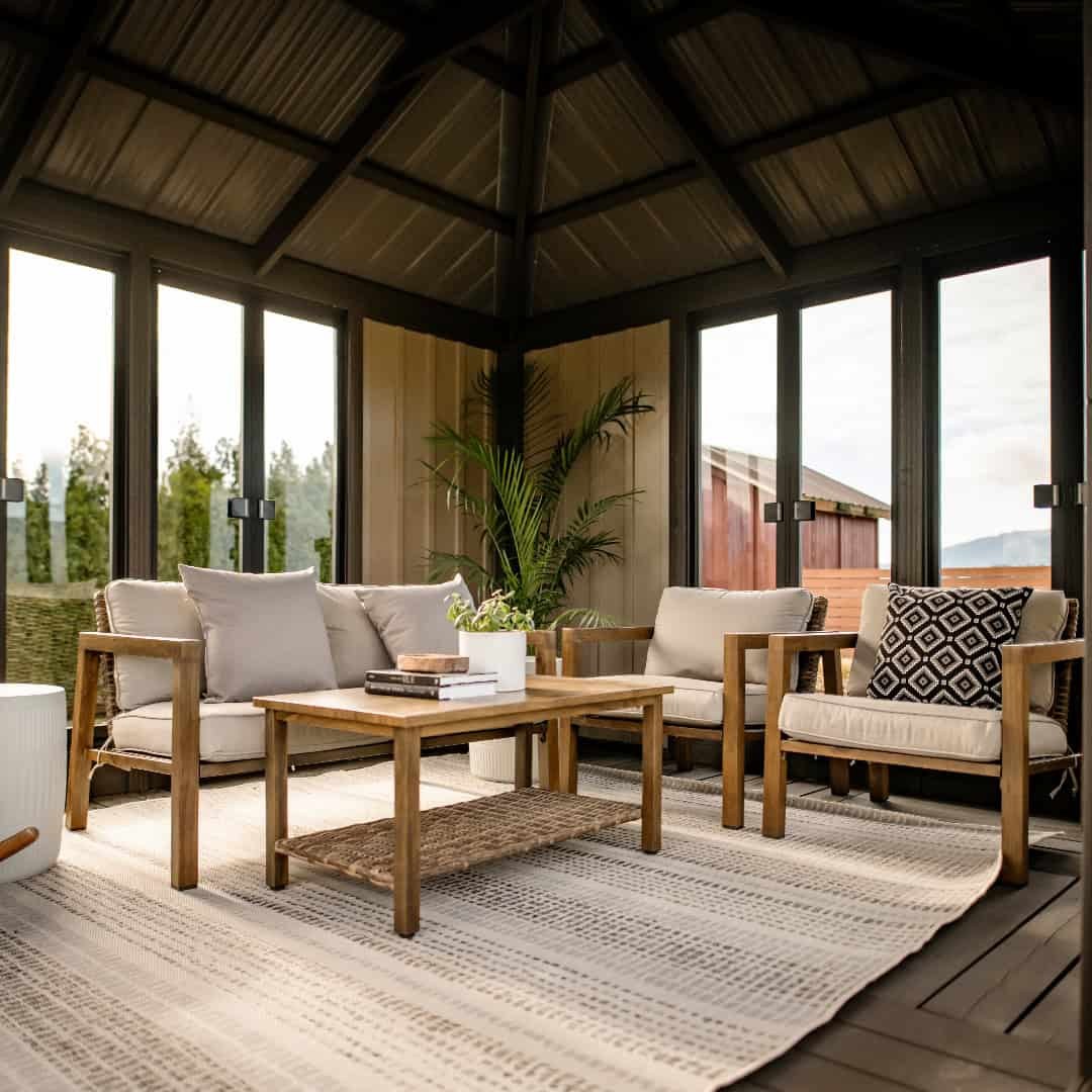 Visscher Thompson 11 x 11 - with cedar interior panels