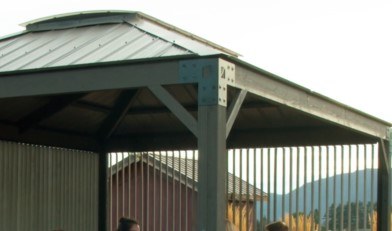 Heavy-Gauge Corner Brackets